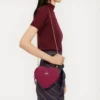 Geantă New Heart Crossbody Geantă New Heart Crossbody