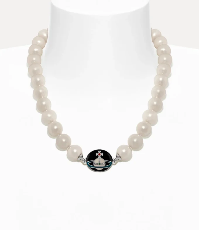 Man. Colier Loelia Large Pearl Man. Colier Loelia Large Pearl