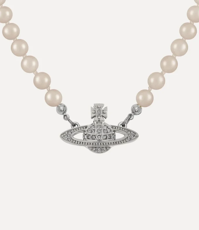 Man. Colier Mini Bas Relief Pearl Man. Colier Mini Bas Relief Pearl